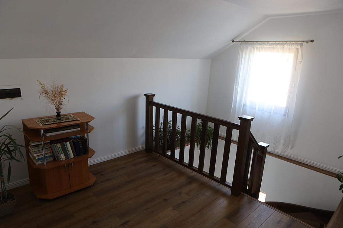 Casa Carmen Hotel Poienile Izei Buitenkant foto